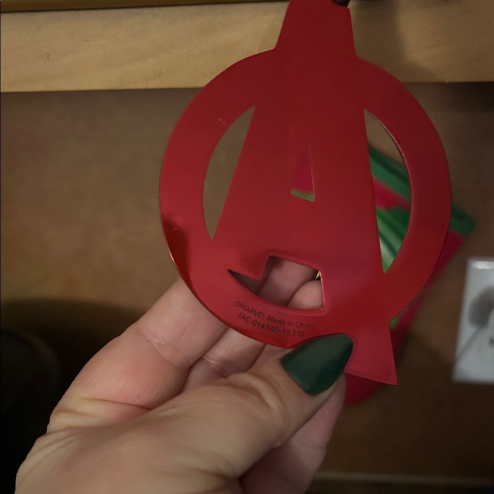Red Avengers Logo metal Christmas ornament - Picture 4 of 5